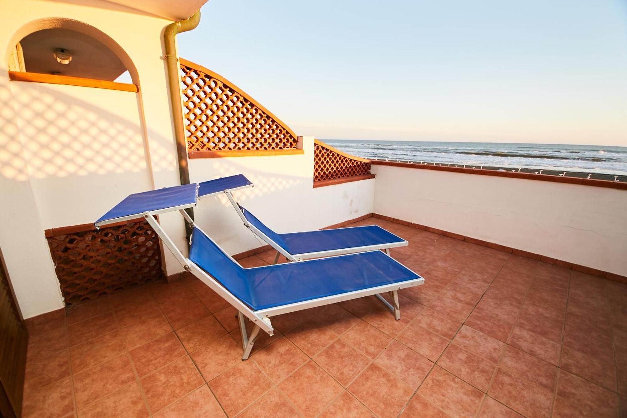 Hotel Miramare Torre di Montalto Exterior foto